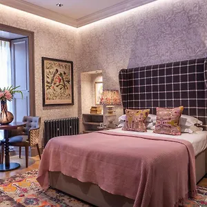 The Raeburn 4* Edinburgh